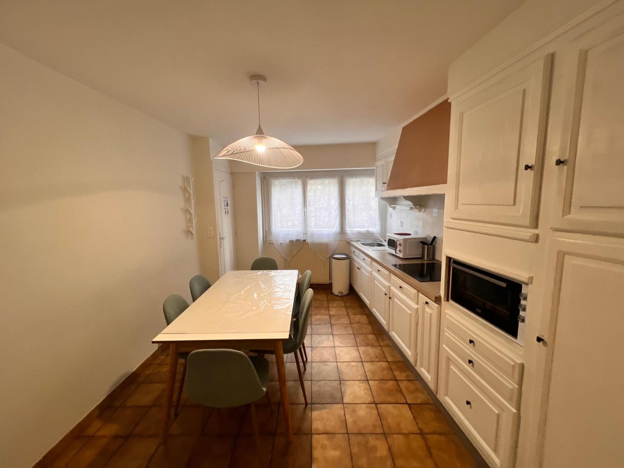 Appartement Rdc 9 Personnes, 2 Chambres, Wifi, Proche Du Centre La Bourboule Buitenkant foto